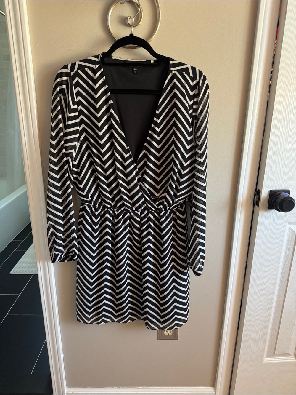 Express Black & White Chevron Wrap Midi Dress